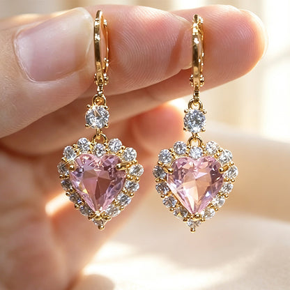 🩷Sparkling Heart-Shaped Drop Earrings💫