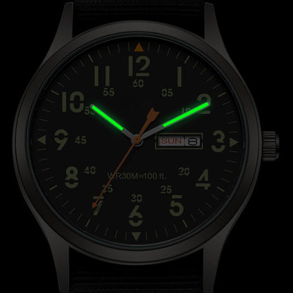 ⌚✨ Men's Quartz Watch with Luminous Display – Glows in the Dark, Shines All Day! Classic Style for Any Occasion 👔