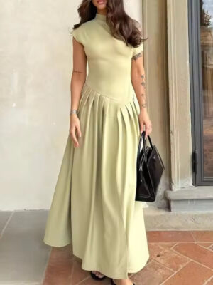 Chic Green Pleated Dress